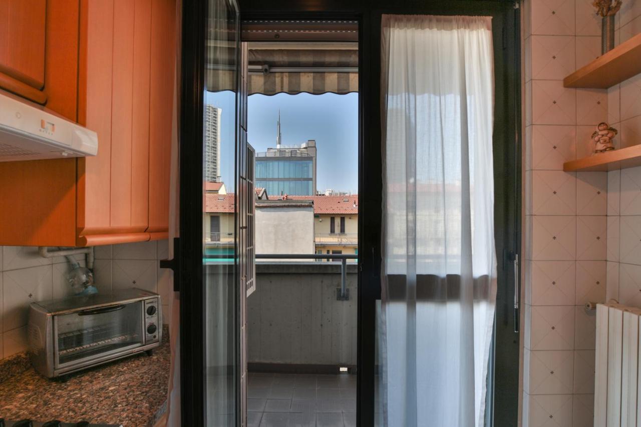 Fara Haus Deluxe - 2 Bedrooms มิลาน ภายนอก รูปภาพ