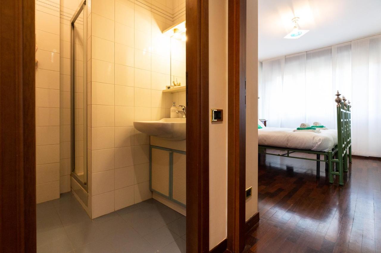 Fara Haus Deluxe - 2 Bedrooms มิลาน ภายนอก รูปภาพ